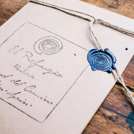 Отель El Refugio *