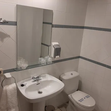 El Refugio * Рабаналь-дель-Камино